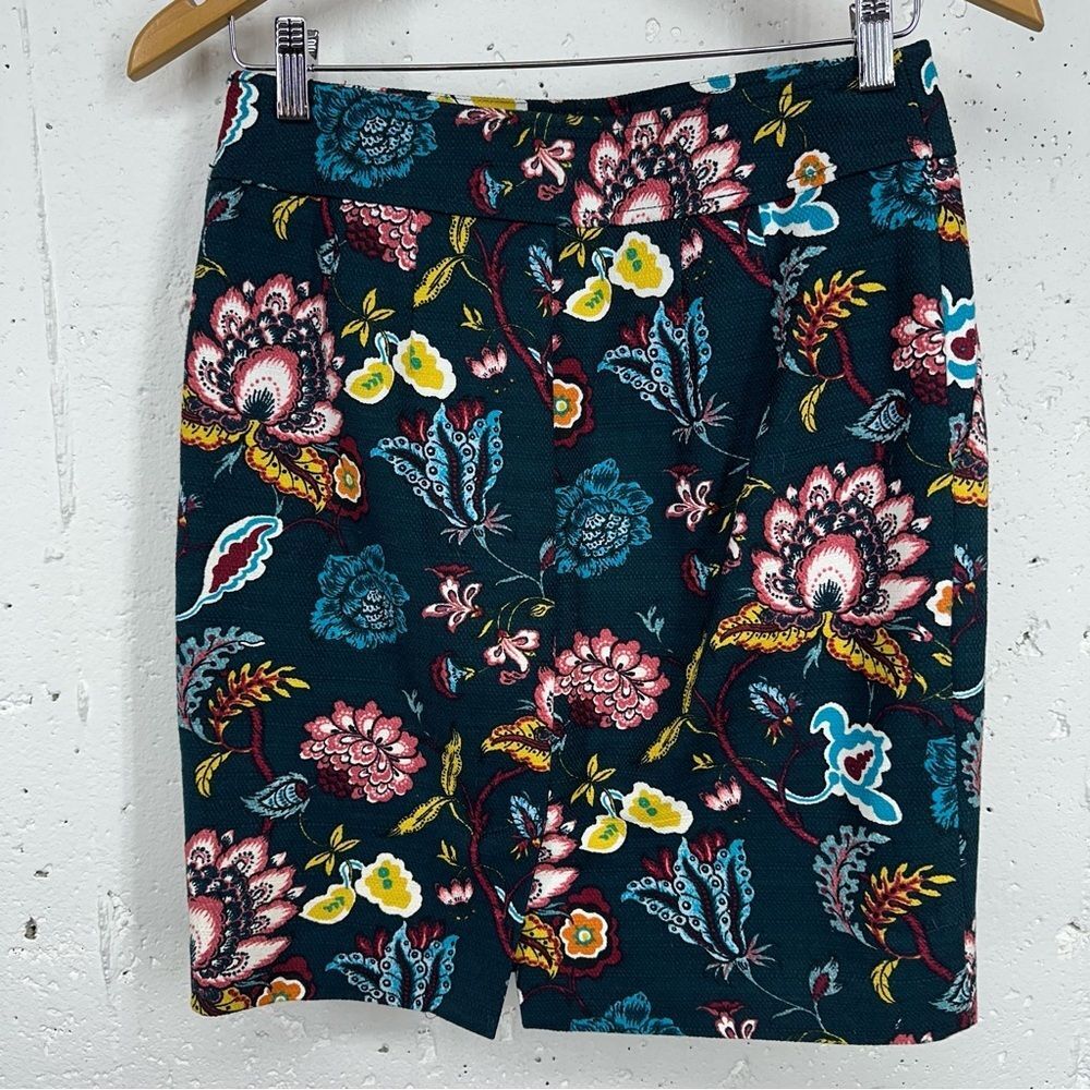 Lot of 3 Ann Taylor & Loft Women's Size 4P Petite 2 Skirts and Rust Dress - Picture 4 of 16